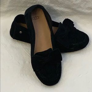 EUC Ugg leather Liliana black flats